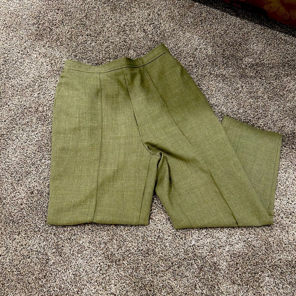 Cropped business pants